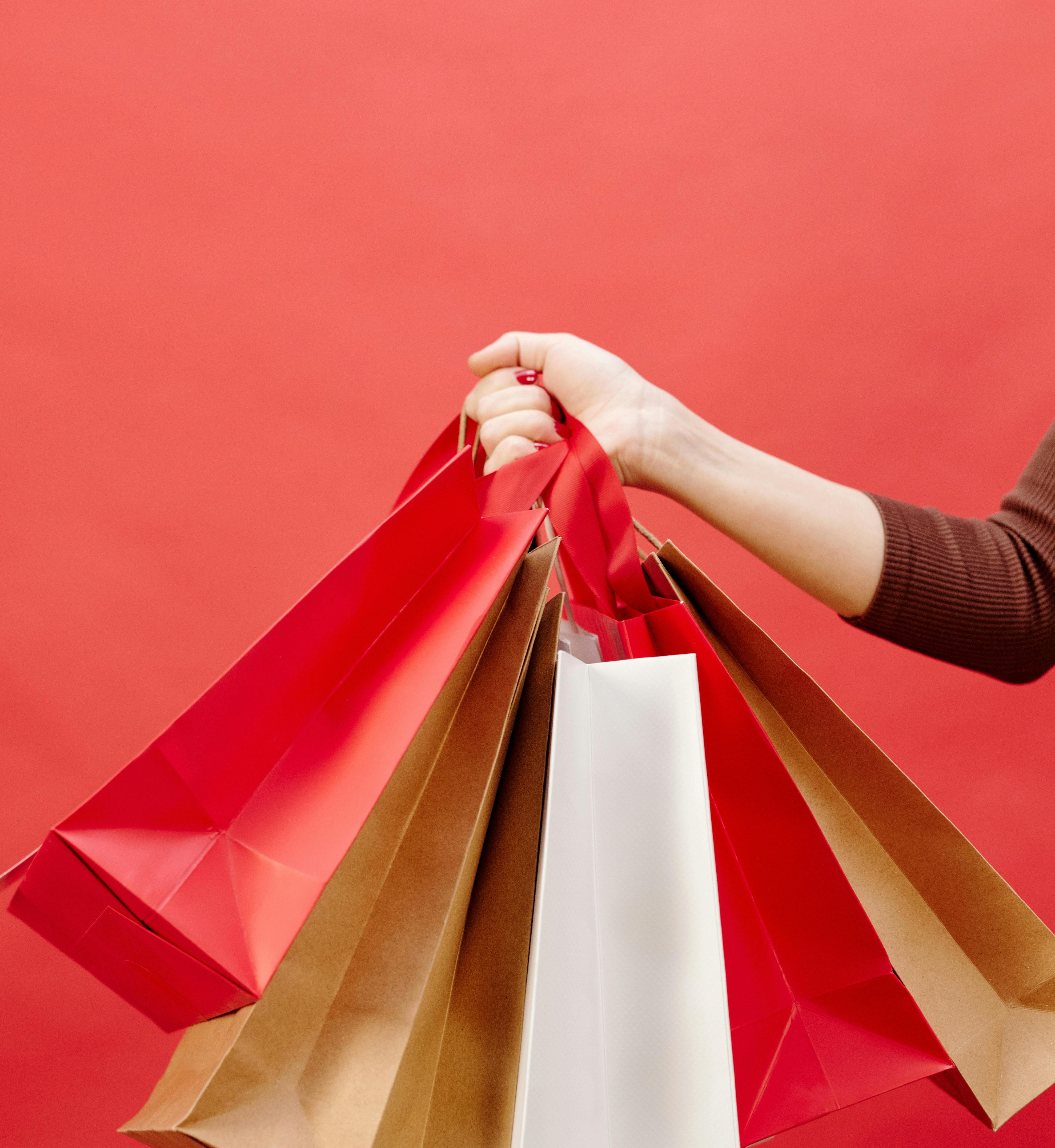 Больше радости от покупок — кешбэк 4%